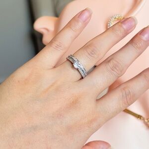Classic S925 Silver Cubic Zirconia Bridal Ring Set